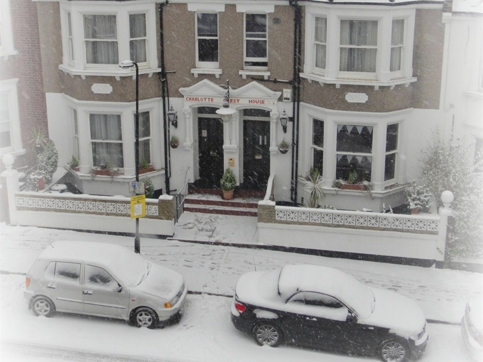 Charlotte Guest House London Bagian luar foto